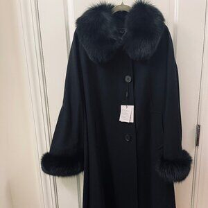Belle Fare Black 100% Cashmere Coat with Fox Fur Size Medium NWT